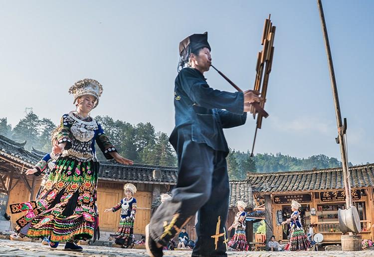 張家界風(fēng)景正好，而您剛好有空